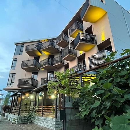 Готель New House Kobuleti 2 Екстер'єр фото