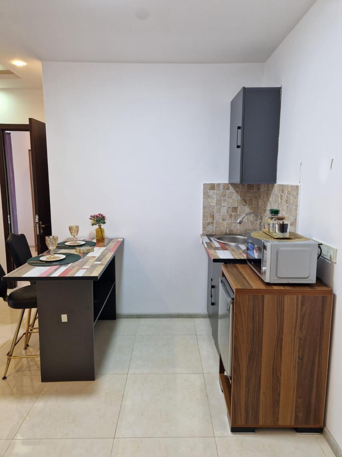 Готель New House Kobuleti 2 Екстер'єр фото